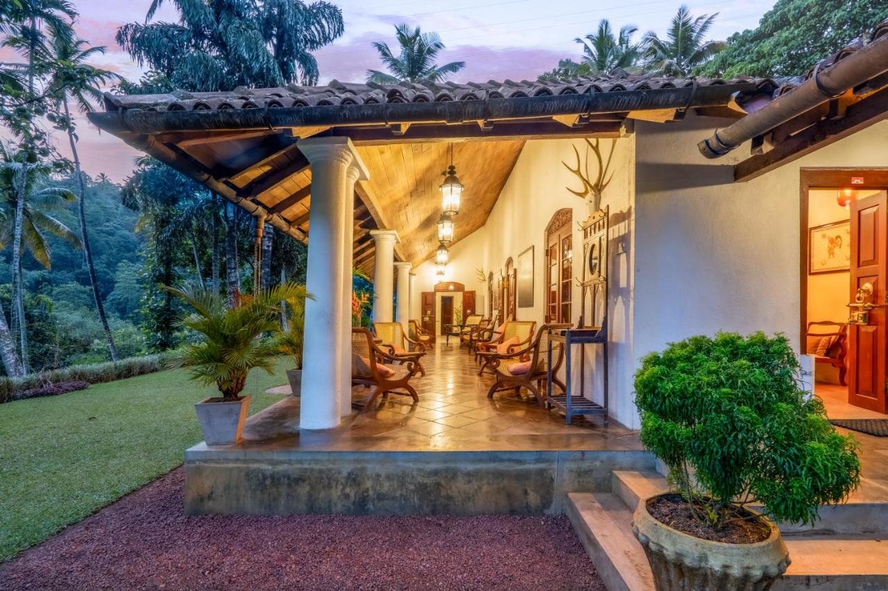 Athulya Villas, Kandy - B&B