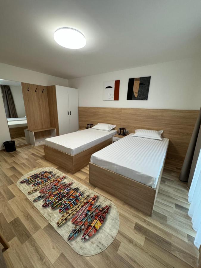 Tweepersoonskamer met 1 of 2 Bedden en Balkon