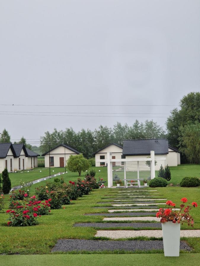 Kompleks Bankietowo- Konferencyjny Czardasz - B&B Czarnowo