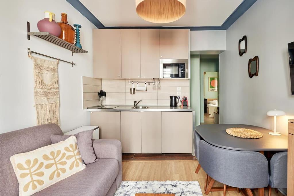 Élégance Urbaine - 2 chambres - Ferienwohnung Paris