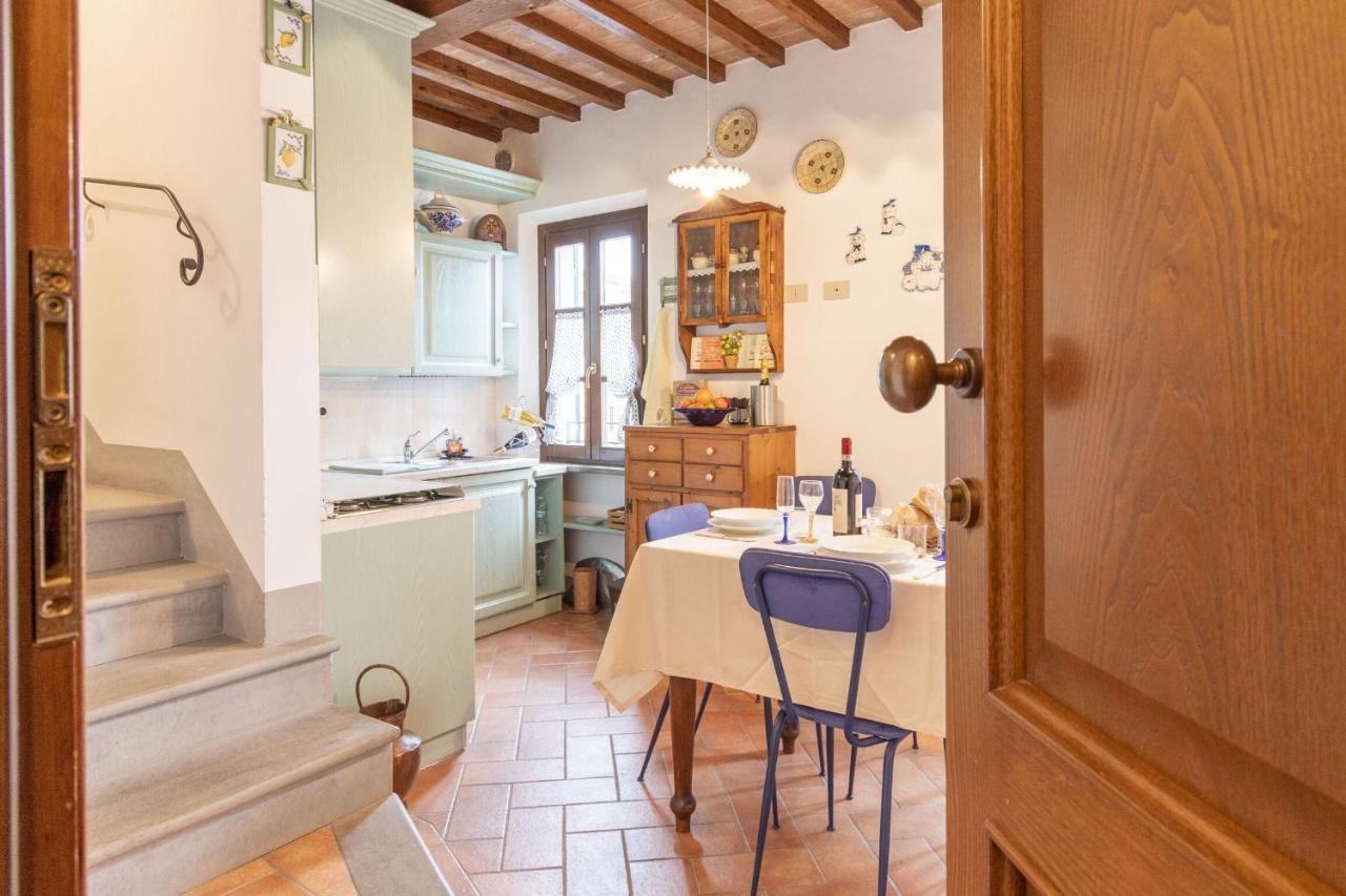 Italian Experience-Il Borgo Apartment - Ferienwohnung