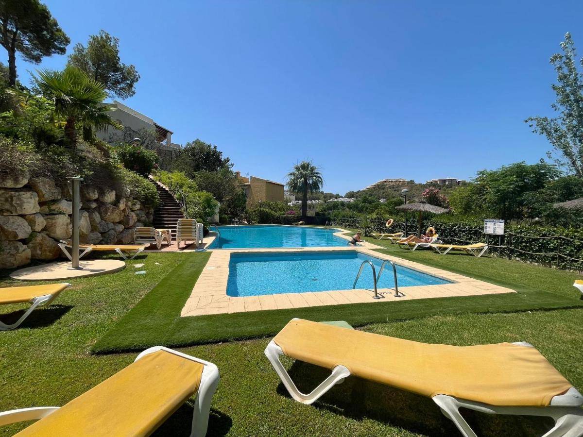 Altea Hills 3BR House with Private Garden - B&B