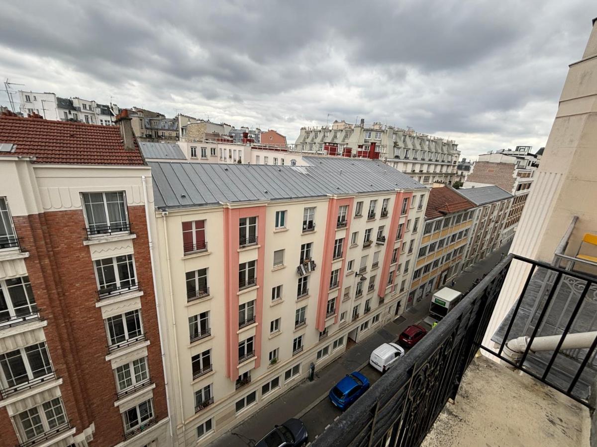 République rue des bluets Paris - Chambres d’hôtes