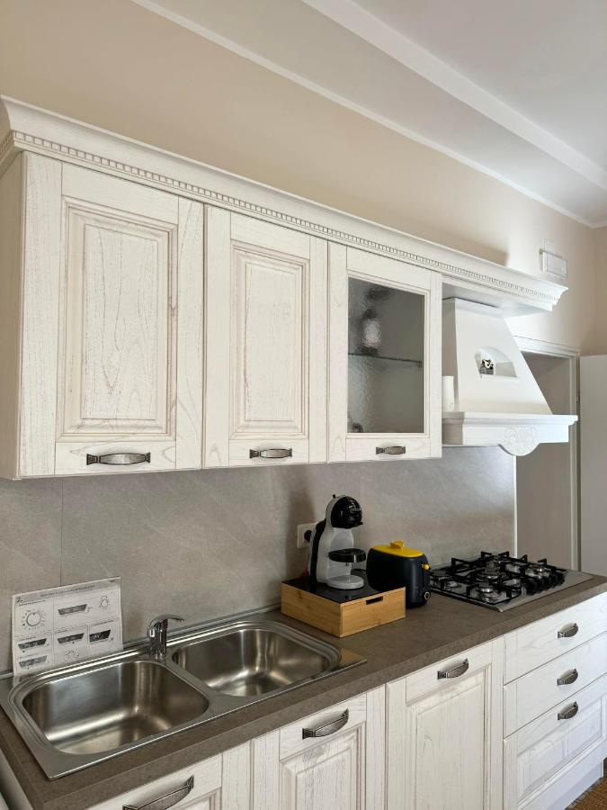 LA TORRE SARACENA - APARTMENTS with services & Free Parking - Bed and Breakfast Palmi