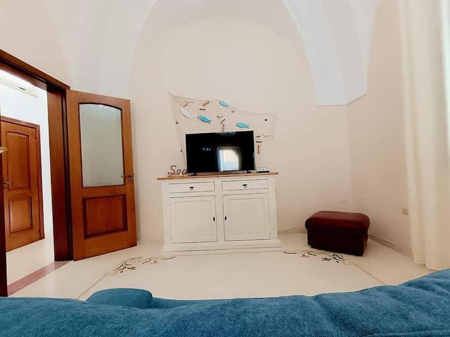 Adelè posto tranquillo al centro del paese - Chambres d’hôtes