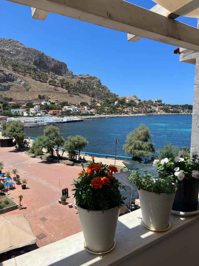 Apartment mit 1 Schlafzimmer, Meerblick und Terrasse