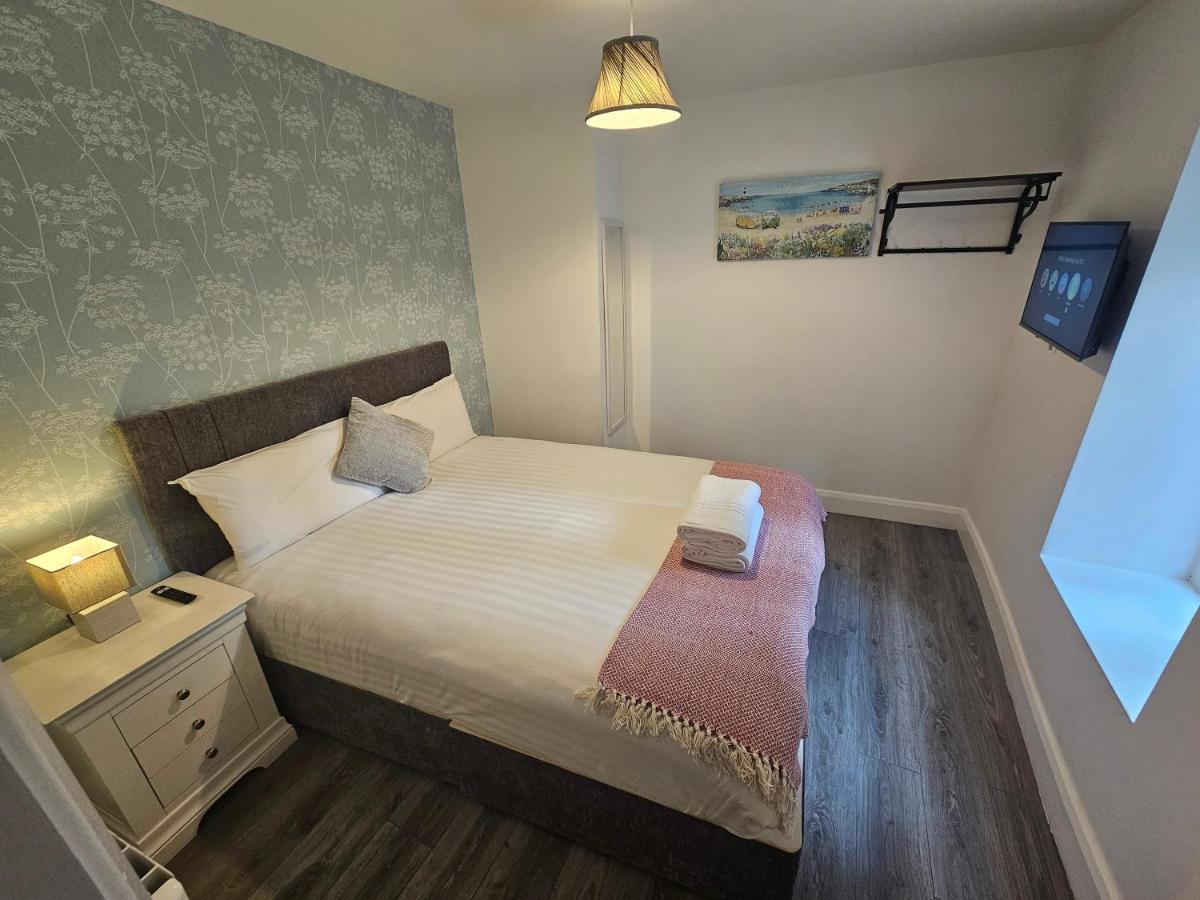 3 Eyre Square Lane - B&B Galway