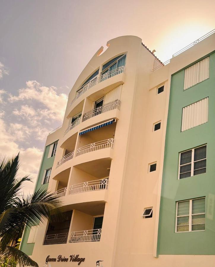 Beach Drive Village in Luquillo - B&B