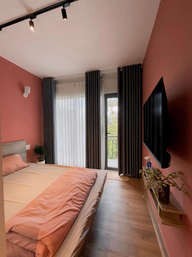 Double Room with Mountain View