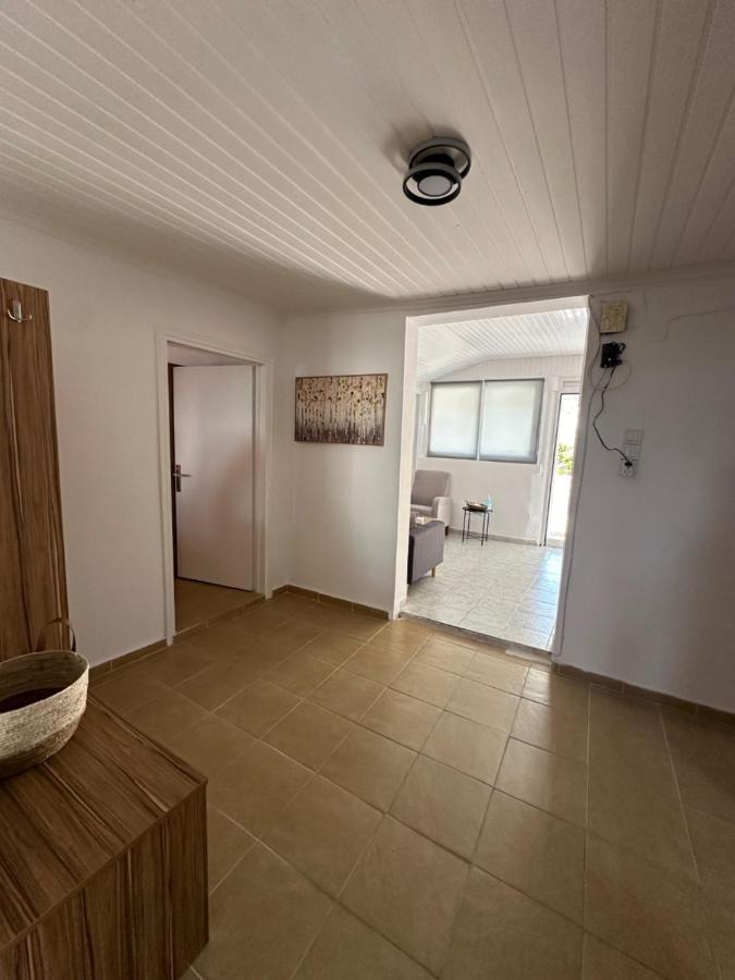 Sea view Theoni - B&B