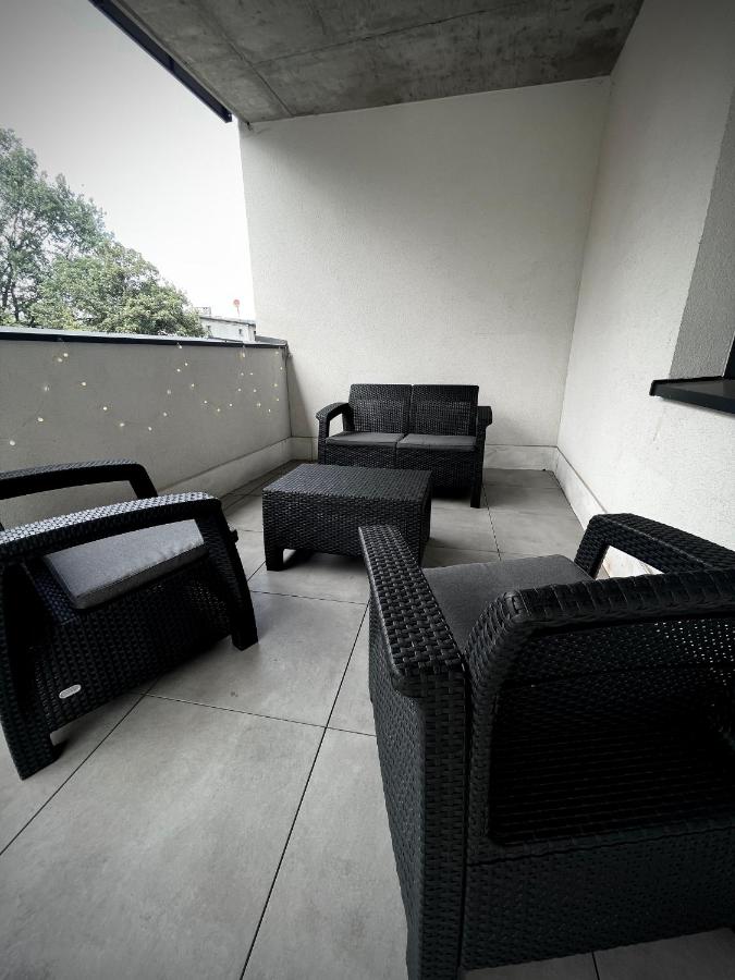 Sophia & Maya - Luksusowe Apartamenty Z Tarasem Blisko Centrum Katowic - Prywatny Parking - Self Check-In 24h - B&B Chorzów