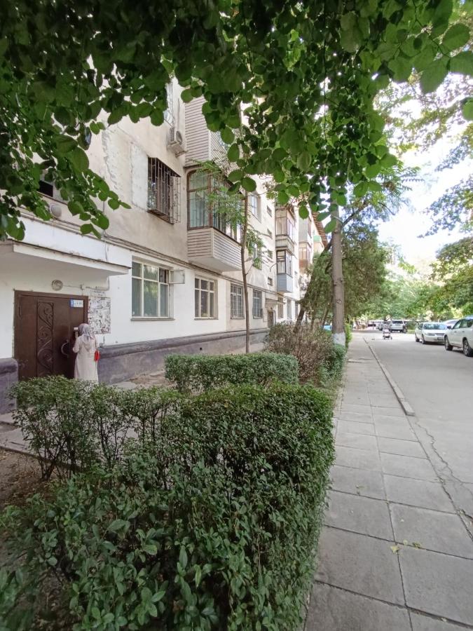 AURA on Tynystanova street 199 - B&B