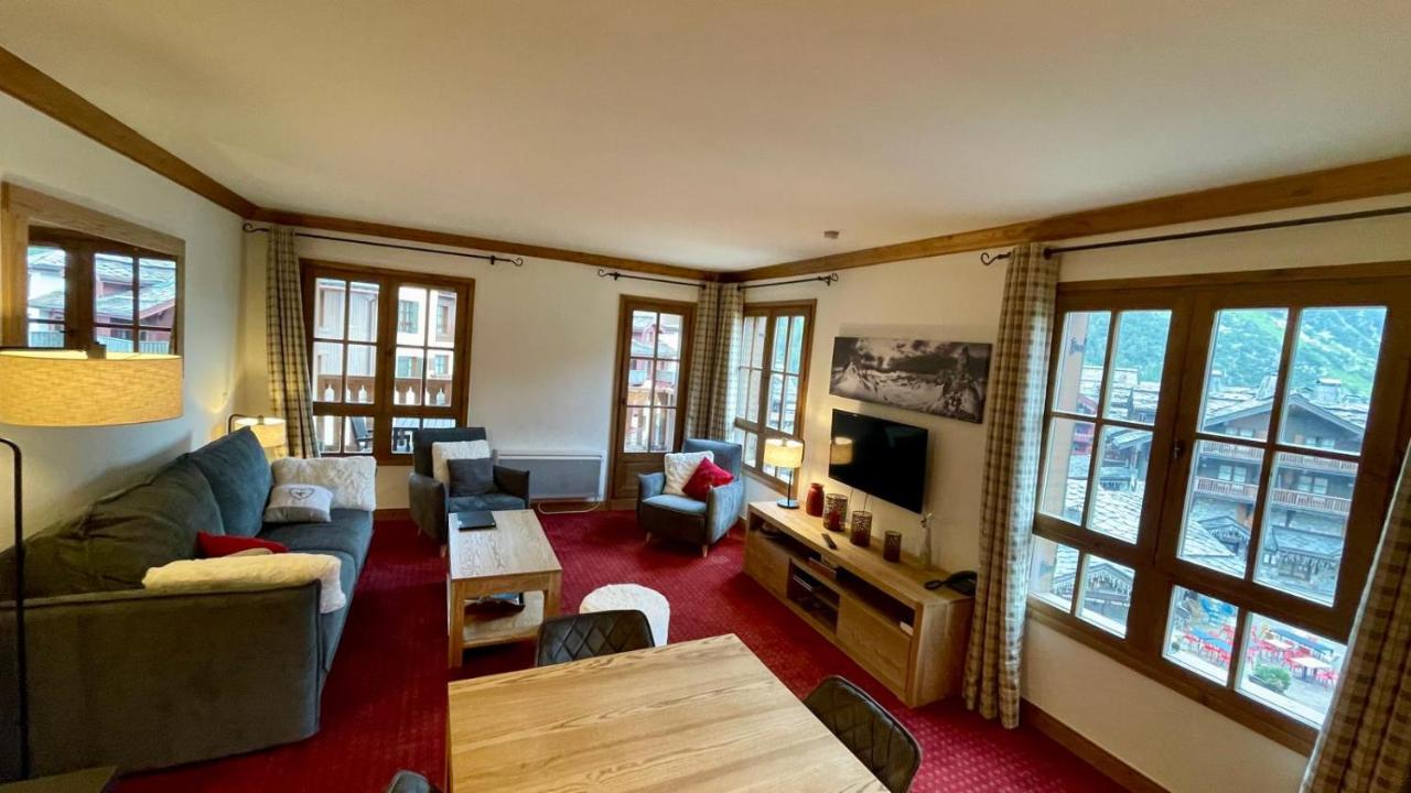 Arc 1950 - Appt 2CH - 6 pers - Rés 5* luxe - Piscine, sauna, hamman, jacuzzi - Classé 5 cristaux Paradiski - B&B Arc 1950