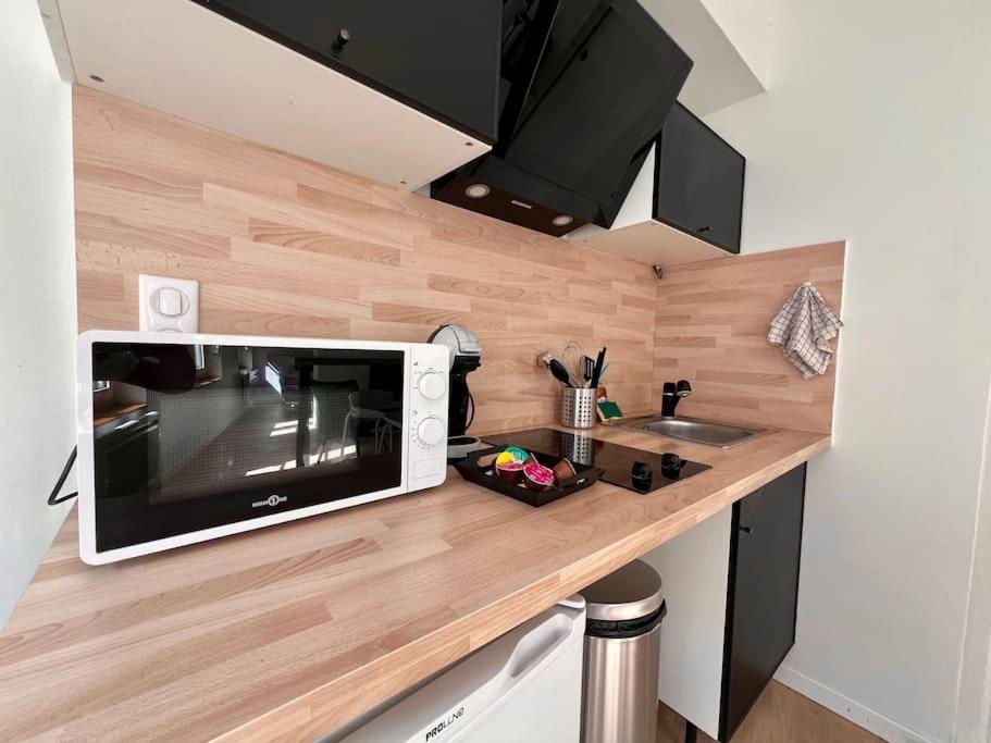 Appartement 2 prsn Au cœur du Centre-Ville - B&B Besanzone