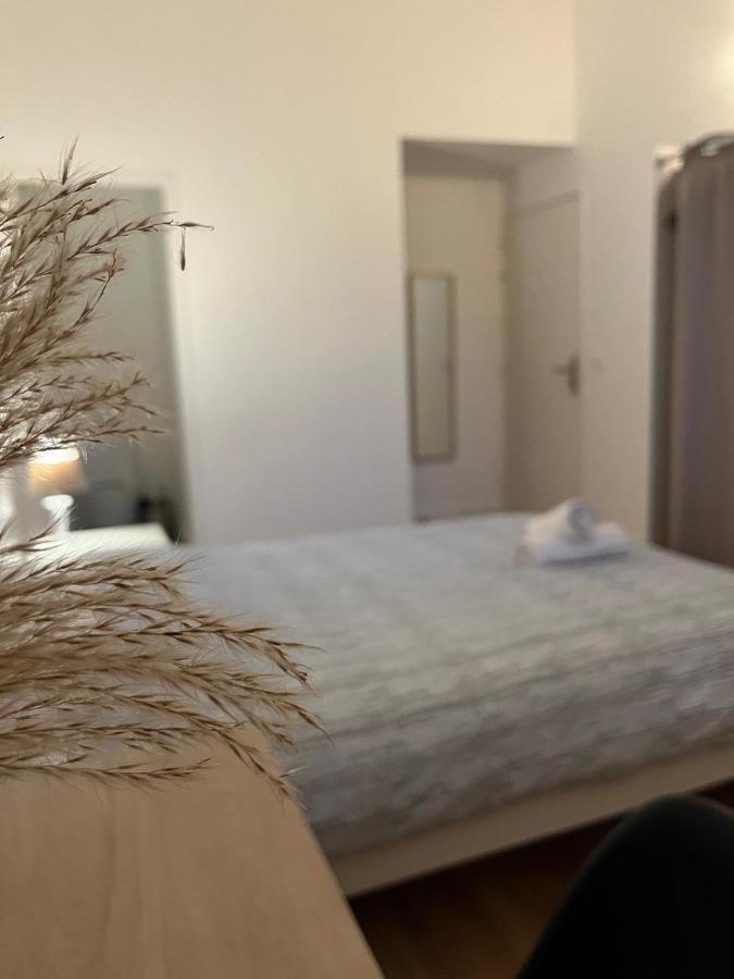 Appartement hôtel neuf , Bordeaux - Bed and Breakfast