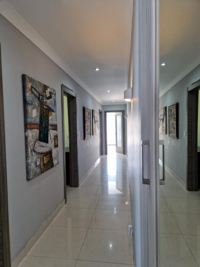 Oak Terrace - Spacious Penthouse in St Julians w Terrace and BBQ Grill - B&B