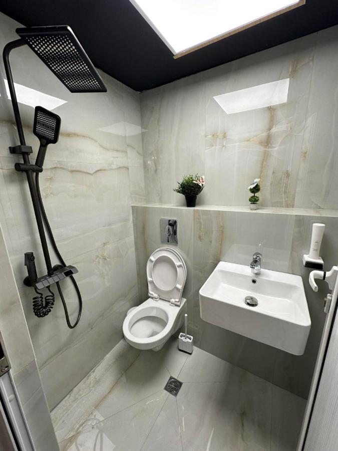 Triple Room with Private Bathroom