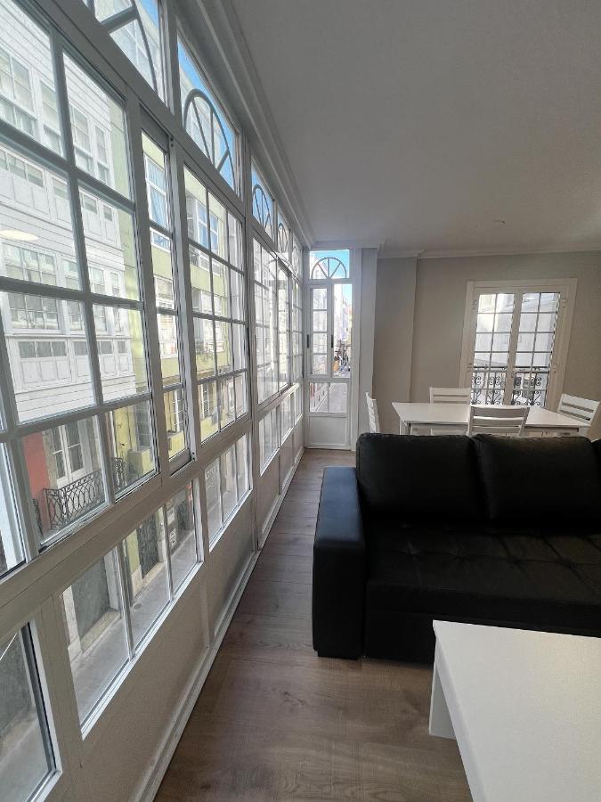 Nómada Orzán - B&B La Coruña