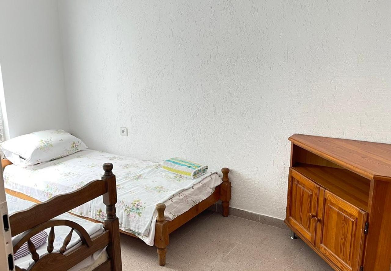 Budget Tweepersoonskamer met 2 Aparte Bedden