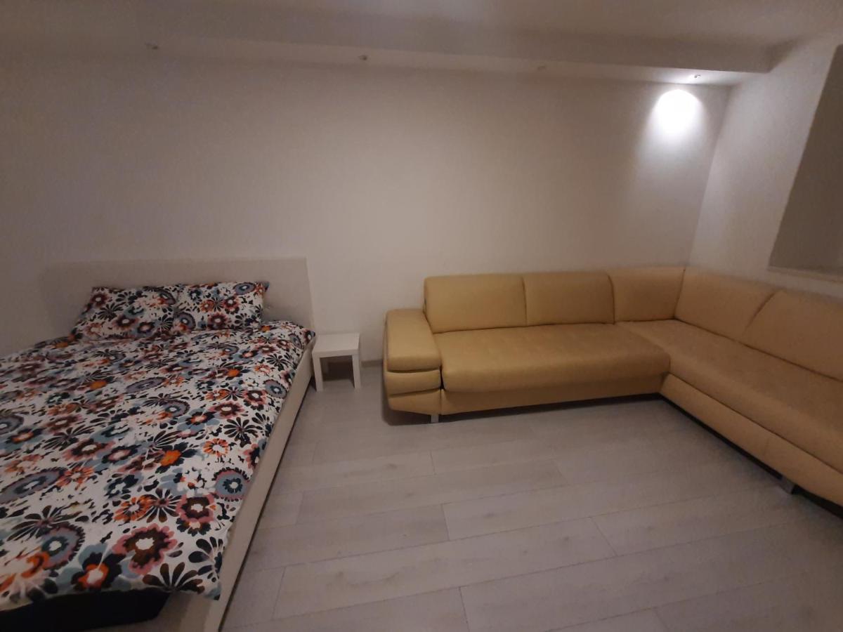Herceg Novi centar studio apartman LAMAIR - B&B