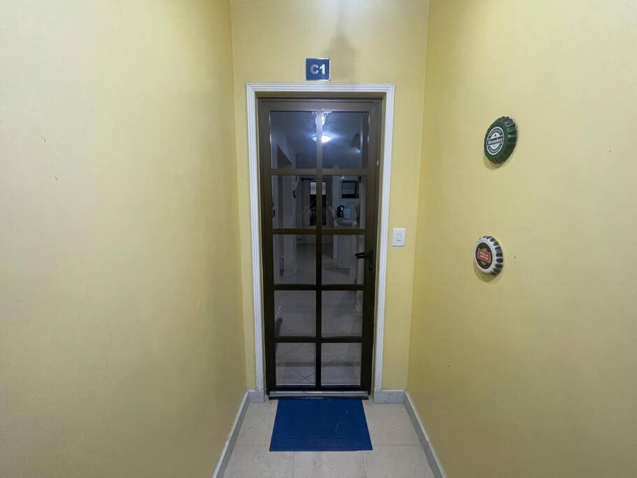 Casa 3 qtos beira mar praia exclusiva e piscina - B&B Angra dos Reis