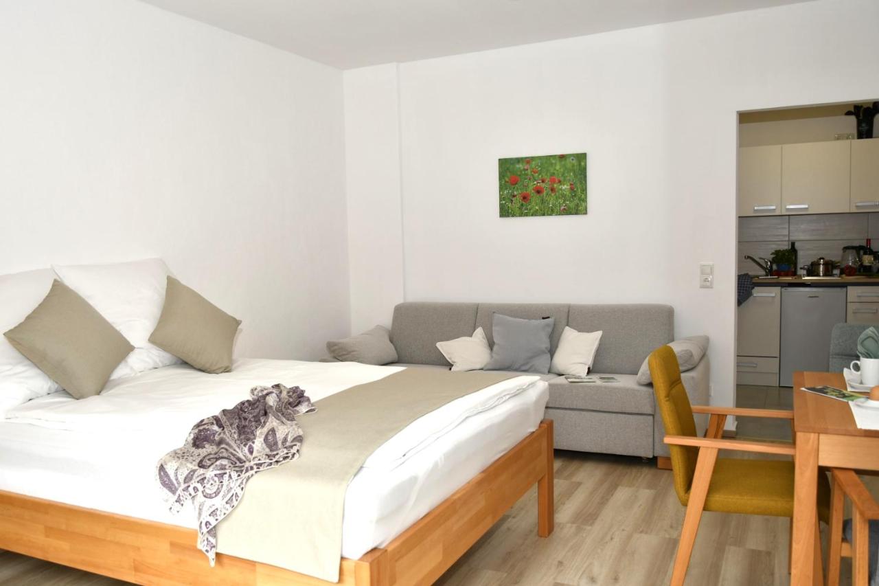 Triple Room with Terrace