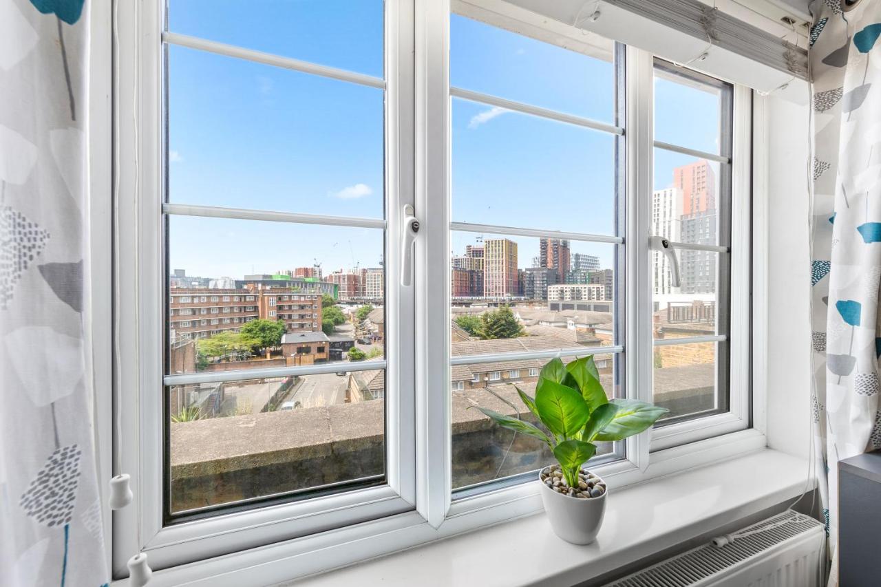 Central London Two Bedroom Serviced Apartment - Nine Elms Luxury Stay - Vauxhall & Westminster - Chambres d’hôtes