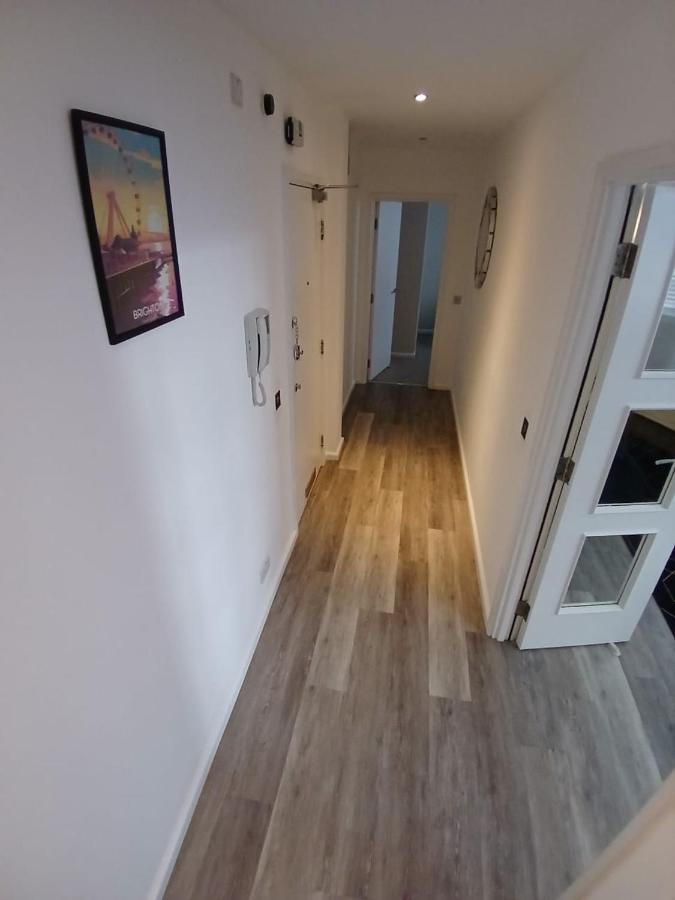 Your Holiday & Home Brighton - Bed and Breakfast Brighton