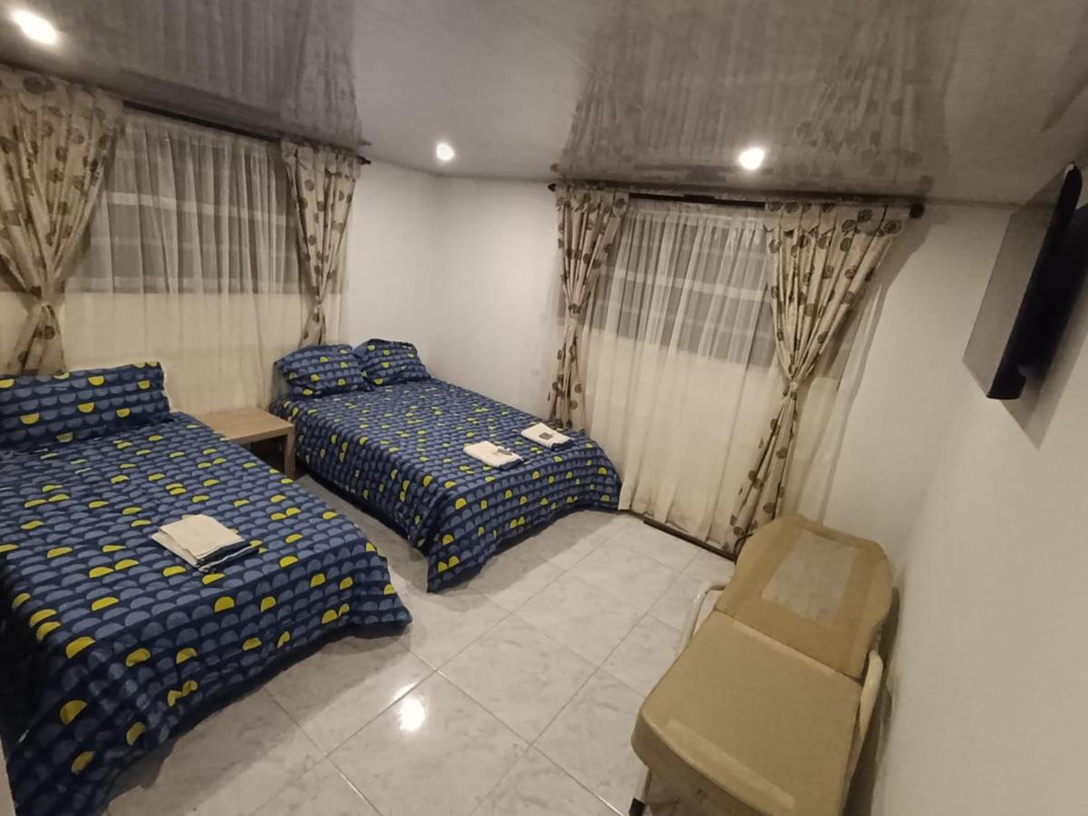 Habitación Triple con vistas a la montaña