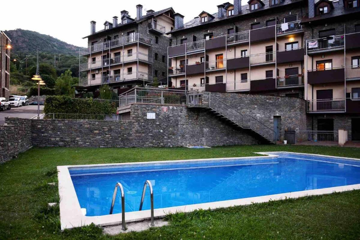 Two-Bedroom Apartment with Terrace
