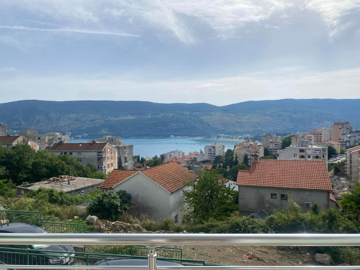 Zara Apartman - B&B