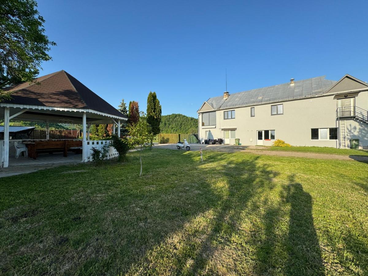 Lazăr Home - Ferienwohnung