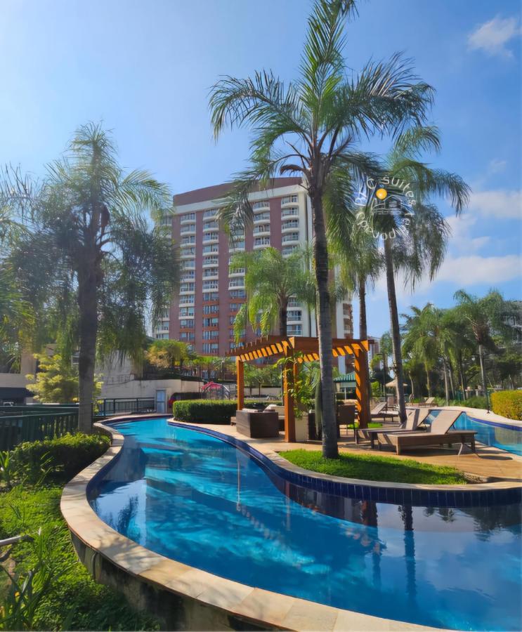 Barra First Residence - Bed and Breakfast Rio de Janeiro
