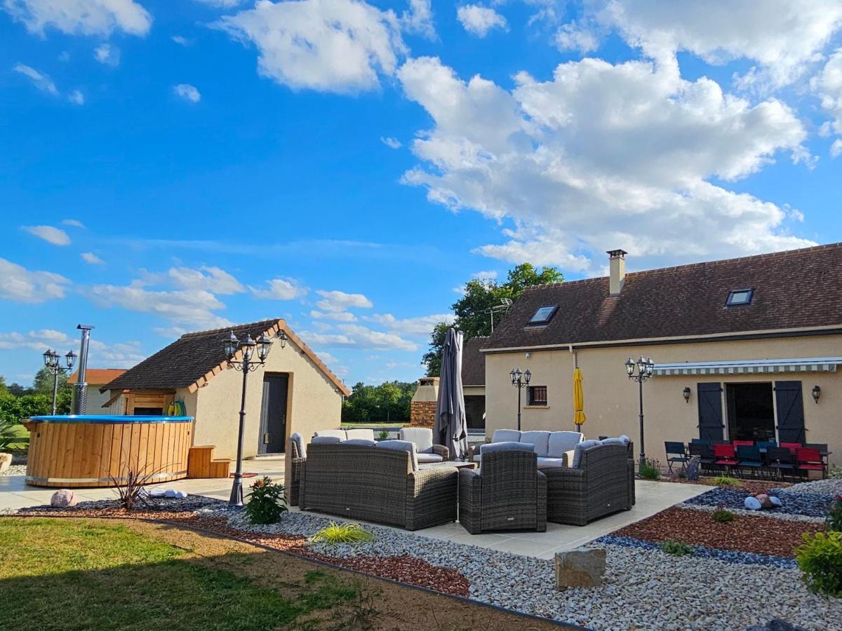 Gîte 3 étoiles près du Mans avec bain nordique, 12 pers, 5 chambres, proche circuit 24H et nature - FR-1-410-381 - B&B Changé