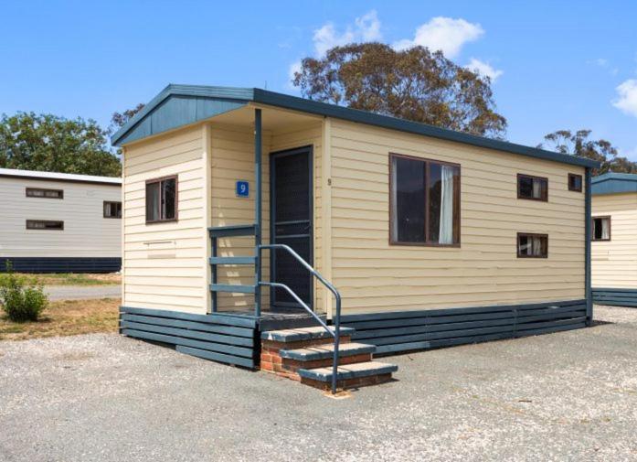 Ringer Cabin (Pet Friendly)