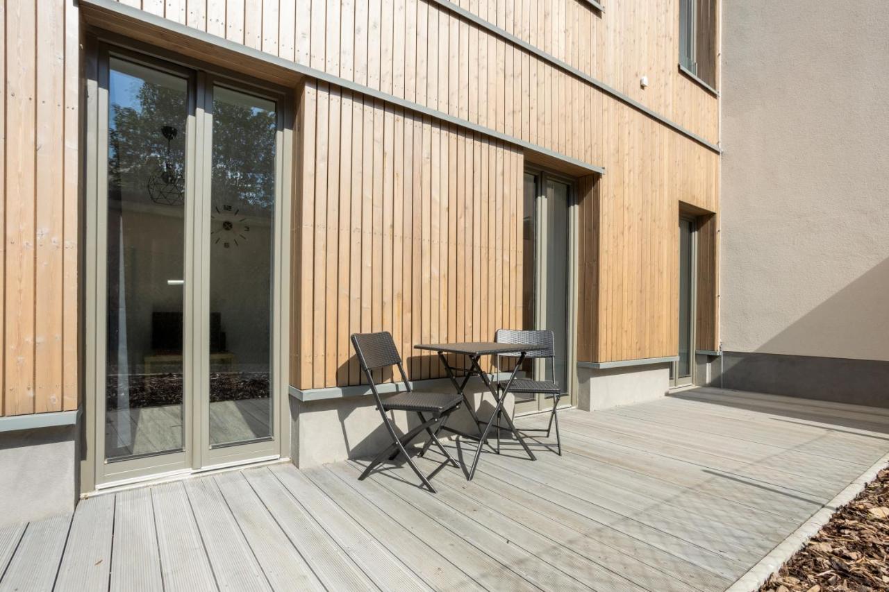 Apartment mit Terrasse