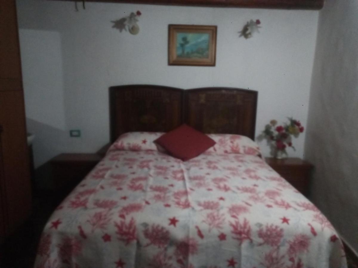 Camera Quadrupla Economy con Bagno in Comune