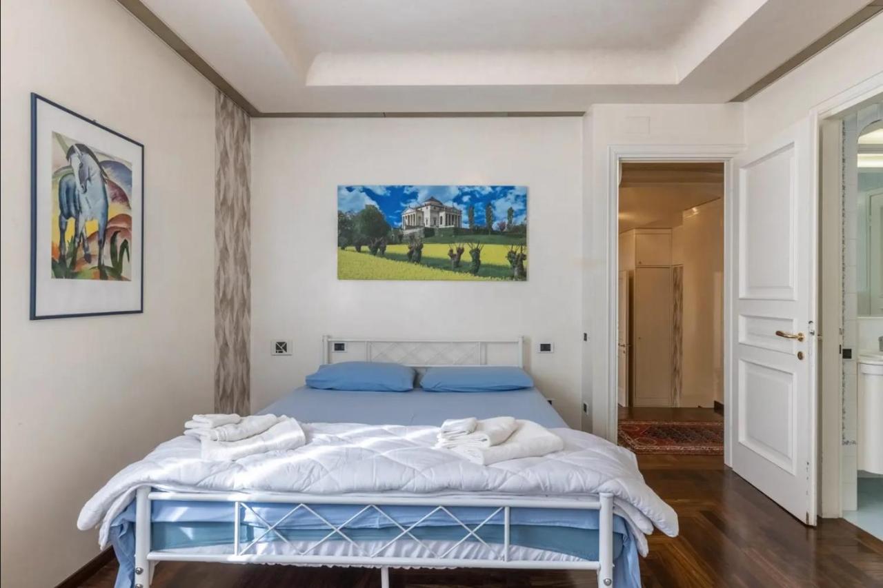 Double or Twin Room with Private Bathroom