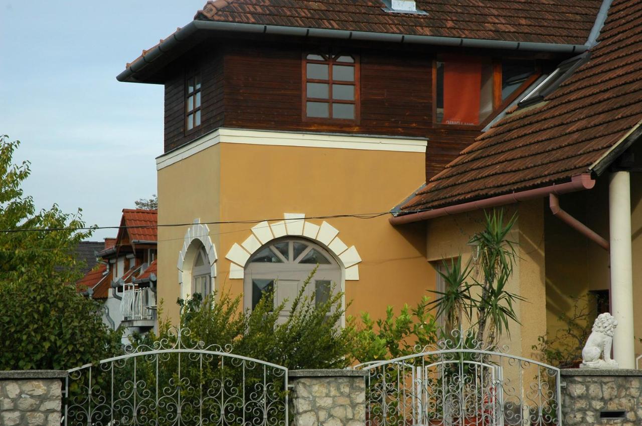 Álom Kuckó Apartman - Ferienwohnung Zalaegerszeg