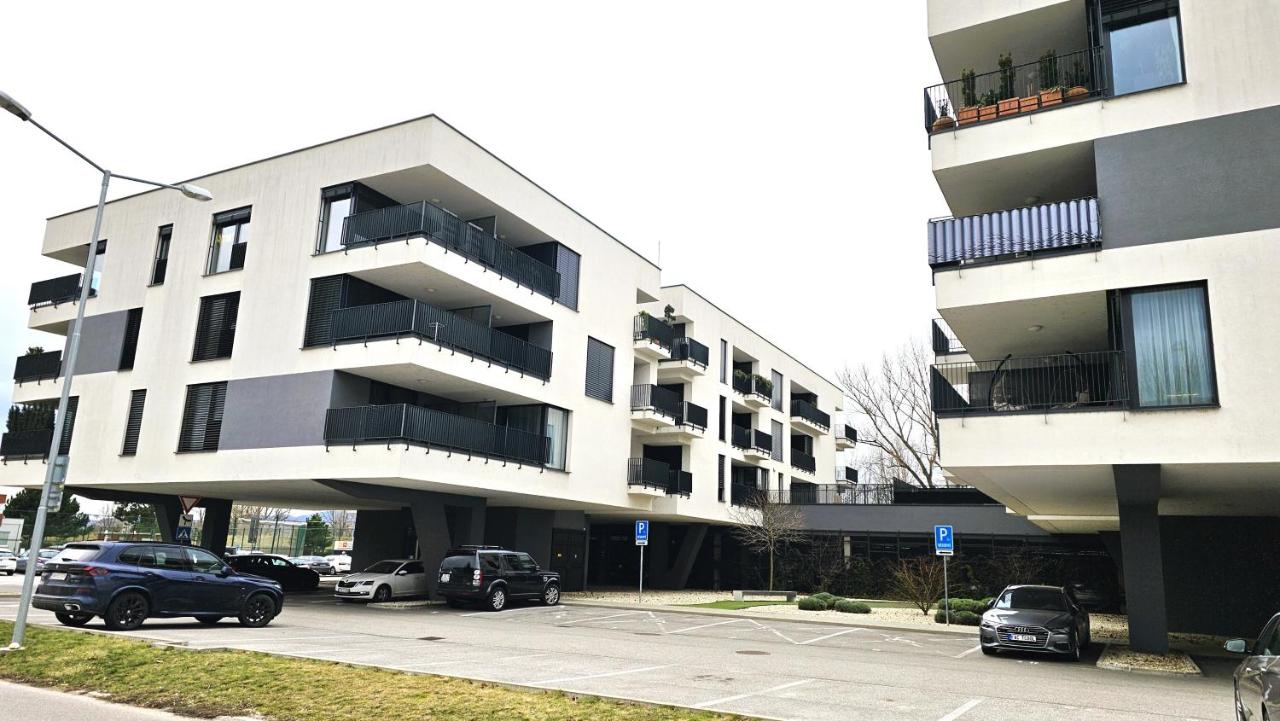 Apartmán golf Karpatská - Ferienwohnung