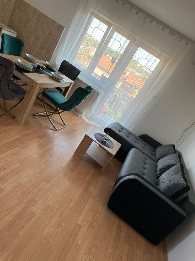 Apartman Fenix 2 - Ferienwohnung