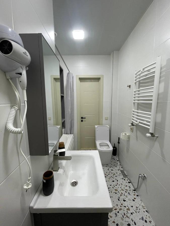 Doppel-/Zweibettzimmer mit Stadtblick