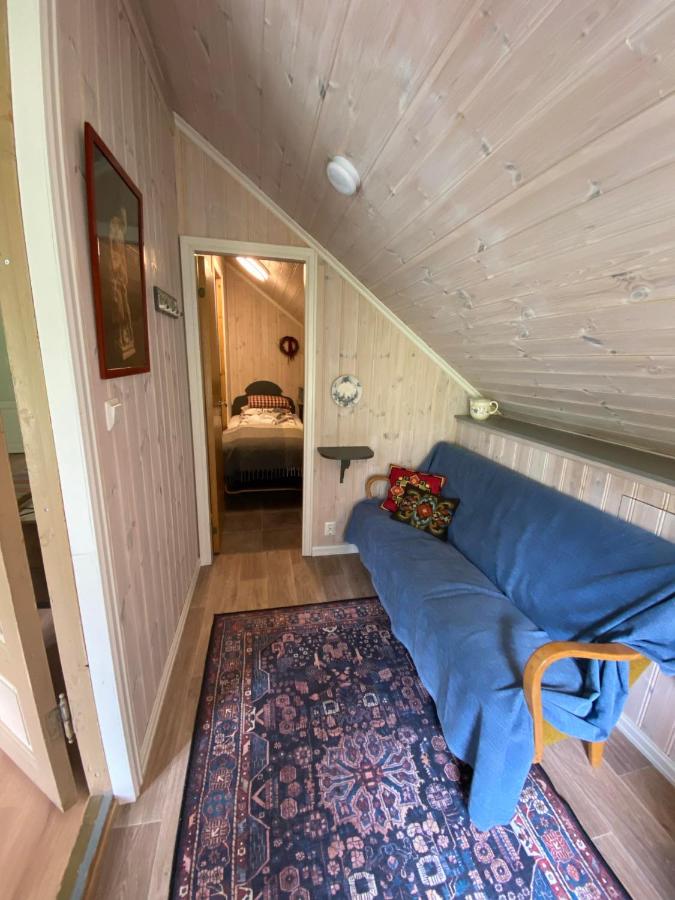 Twin Room with Shared Bathroom