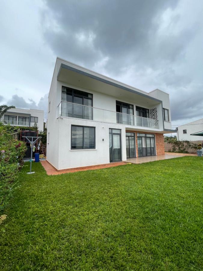 Isange Estate - Kigali - B&B