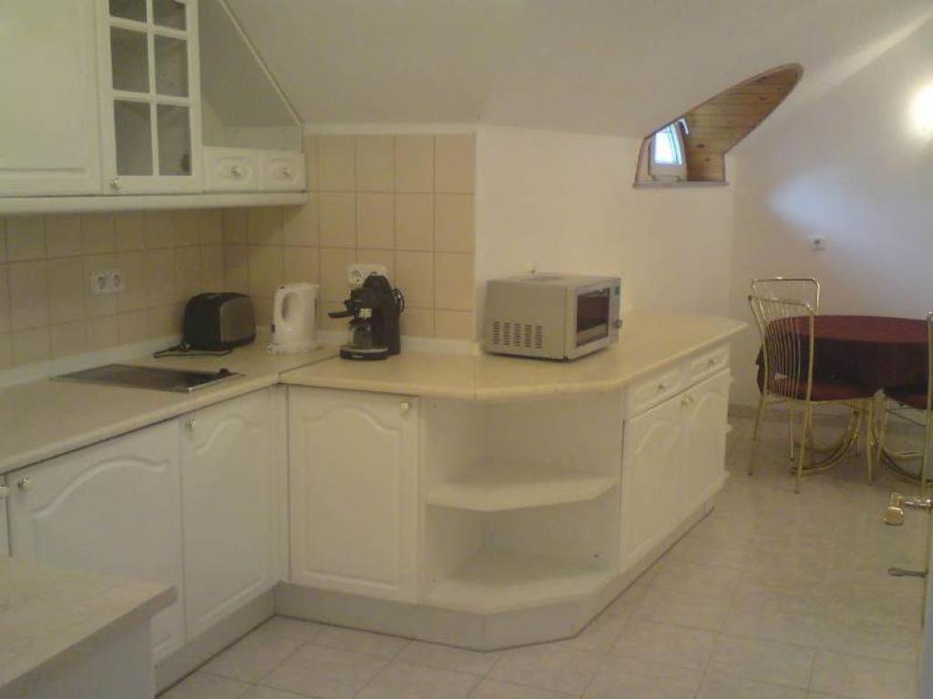 Enter Apartmanház - B&B