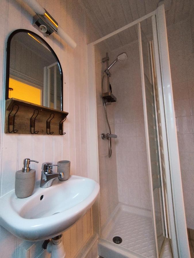 Camera Matrimoniale con Bagno Privato