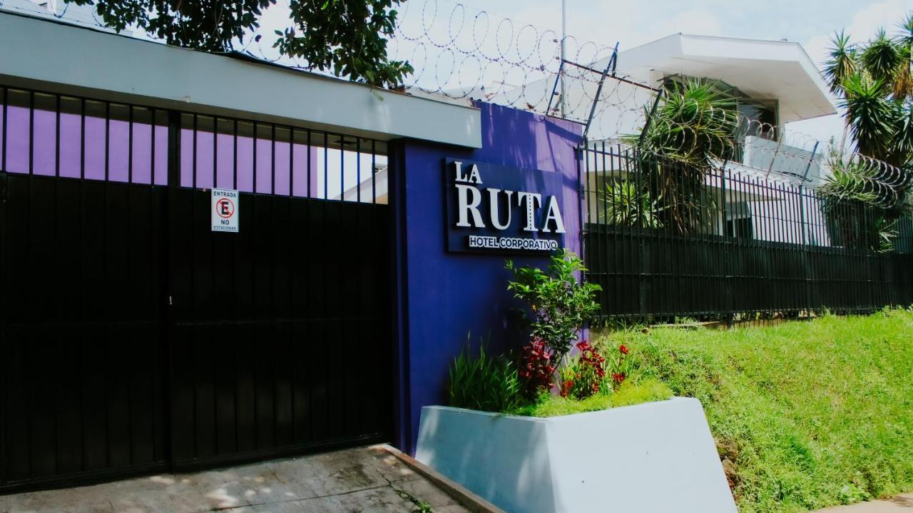 LA RUTA HOTEL CORPORATIVO - Ferienwohnung