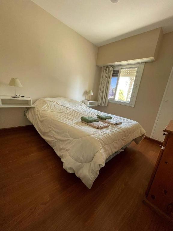 Alquiler por dia centrico con cochera sin costo adicional - B&B Bahía Blanca