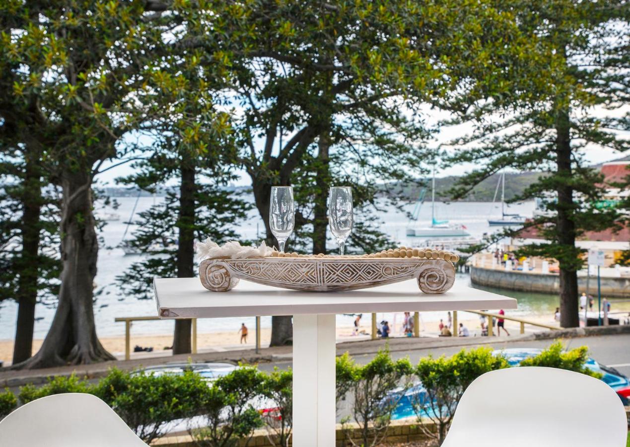 3 Bedroom Beachfront Manly Garden Apartment - B&B Sydney