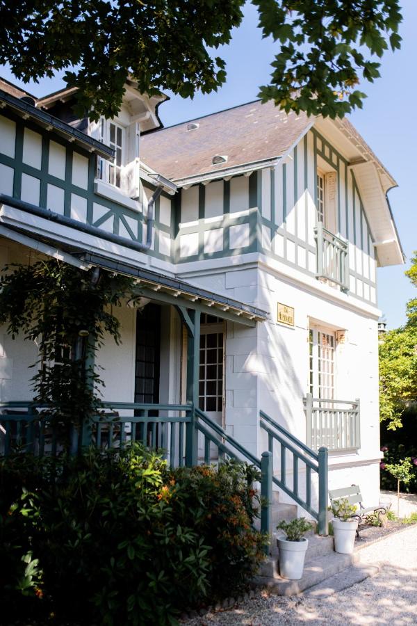 Villa Ma Normandie, jardin et plage Mesnil Val - Chambres d’hôtes